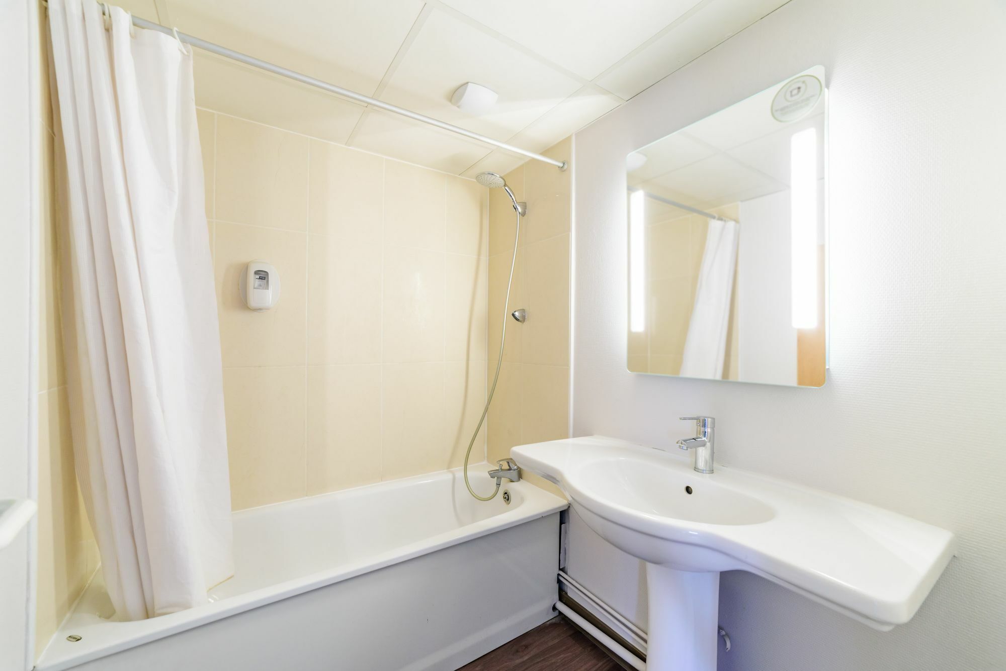 B&B Hotel Besancon Chateaufarine Dış mekan fotoğraf